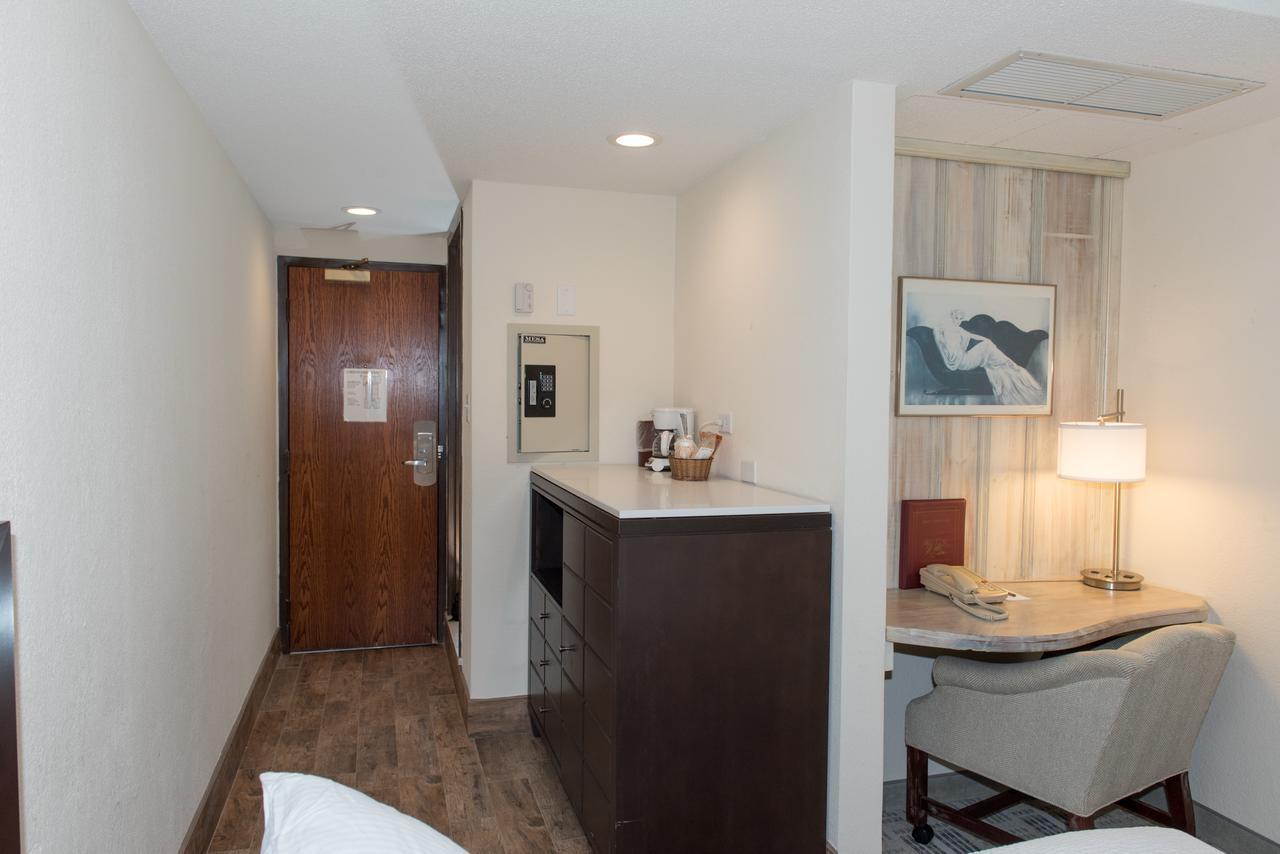 The Write Inn Hotel オーク・パーク エクステリア 写真